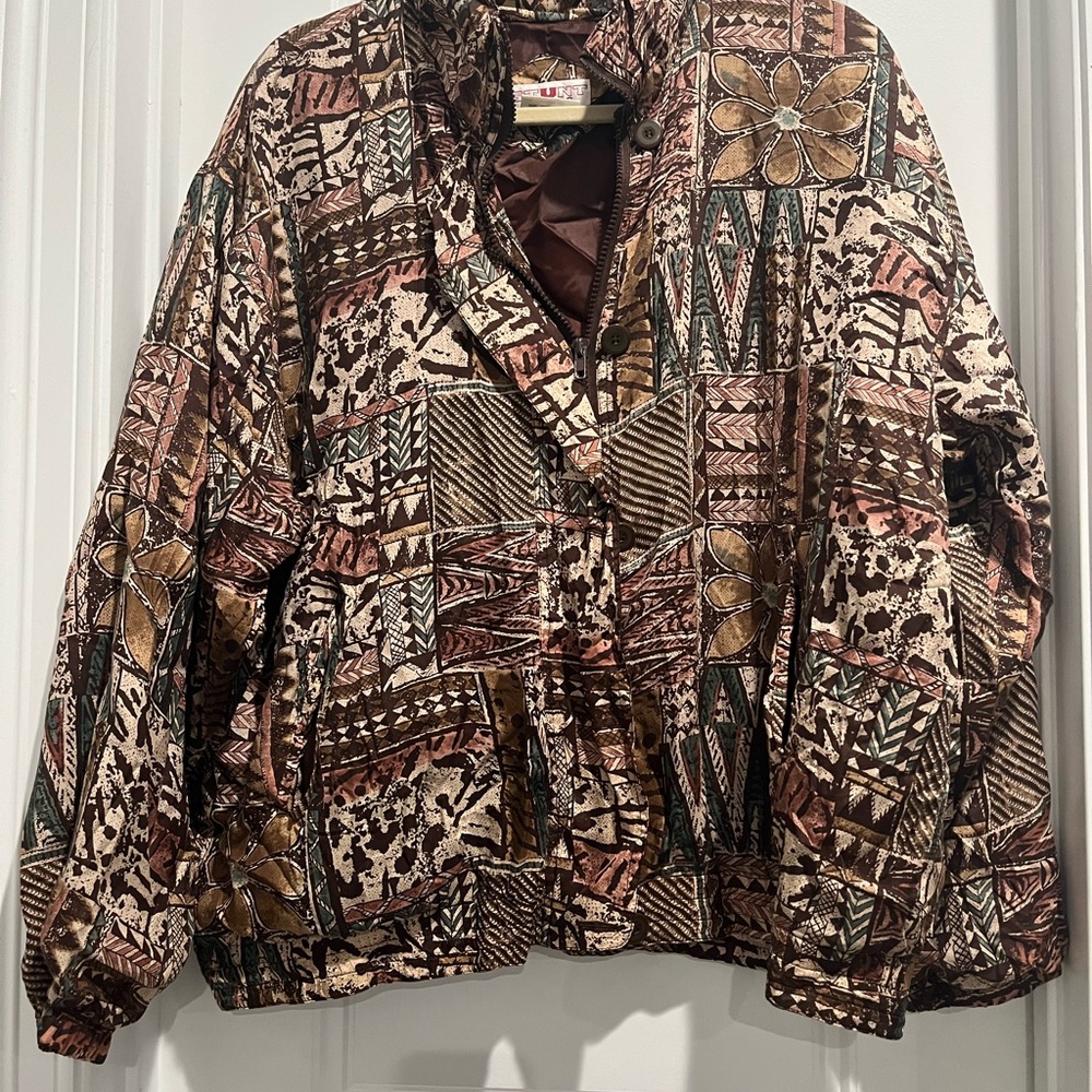 Ladies 90’s stunt sport silk Jacket.